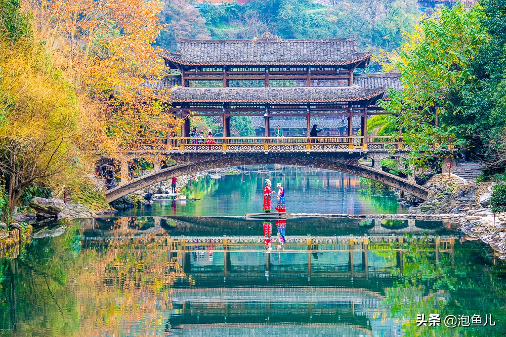 贵州发现中国最大苗寨,一个山头挤了1000多户吊脚楼,太美了