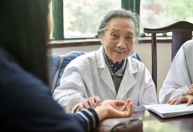 妇科医师：秋冬多喝3碗汤 滋阴补血，延缓衰老 尤其适合女人