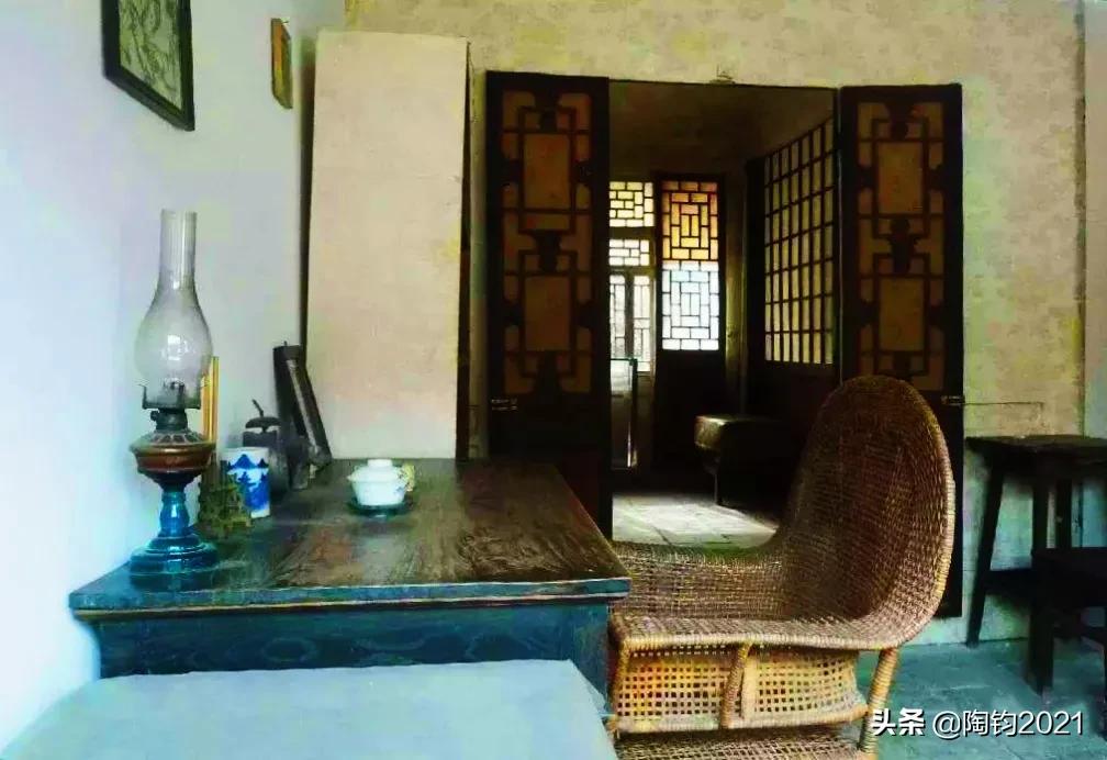鲁迅当年800银元买的四合院,如今过亿。去看看“长”的啥样