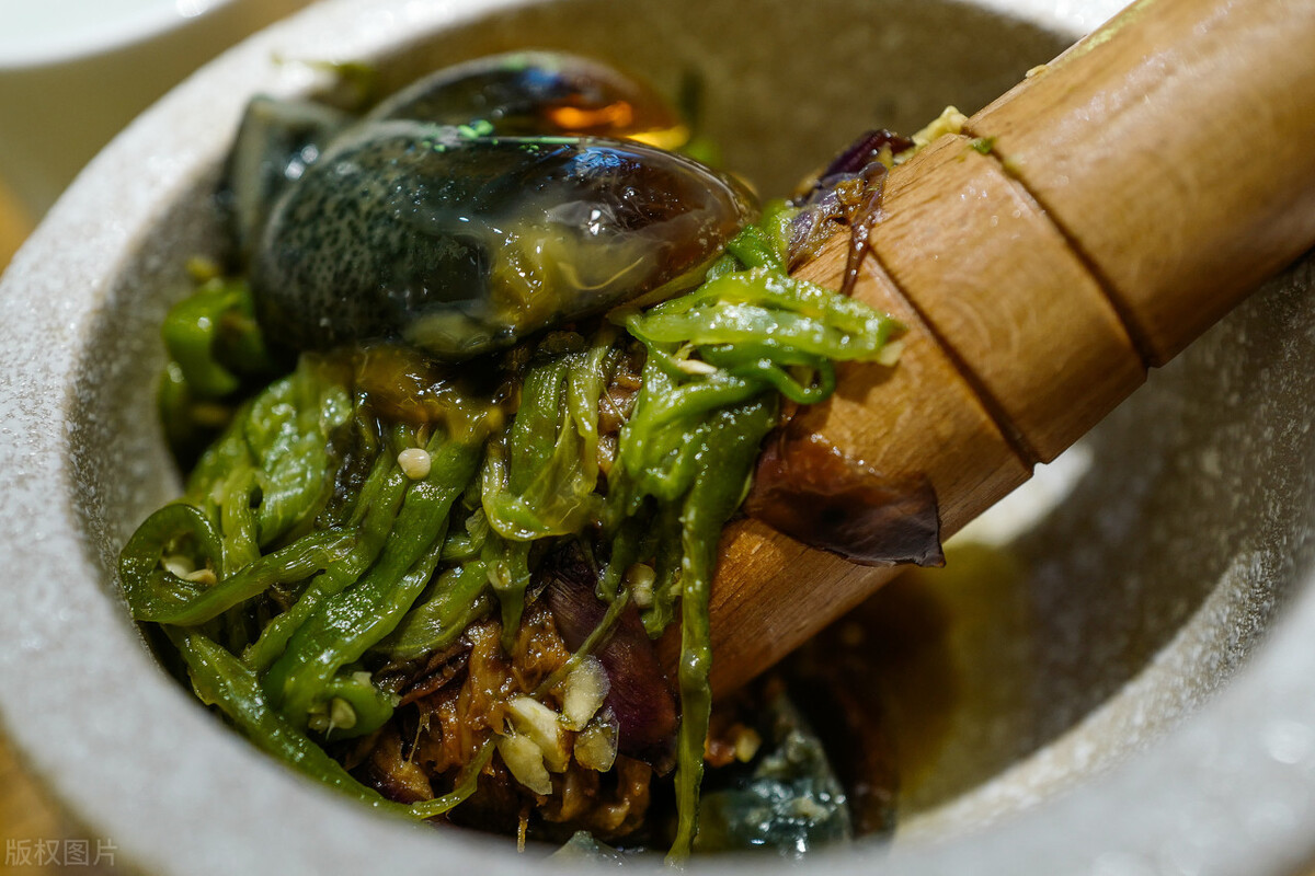 湖南6道特色湘菜,在湖南每天吃菜不重样,外地人去湖南爱吃辣椒