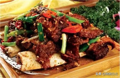 舌尖上的湖南,湖南省的美食有哪些?十款必吃美食小吃推荐