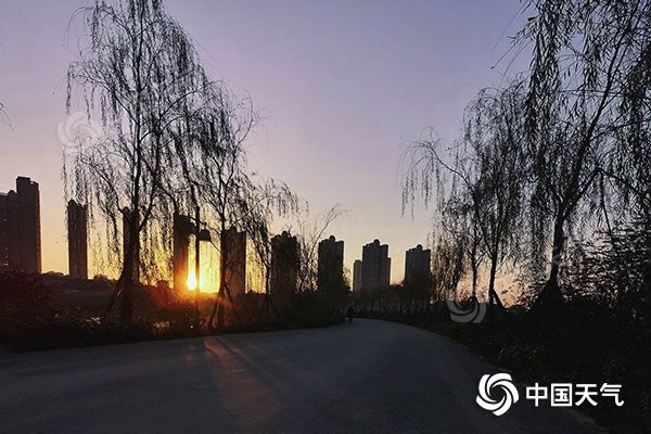 今明天霾天气“见缝插针” 长沙等地将现中至重度霾