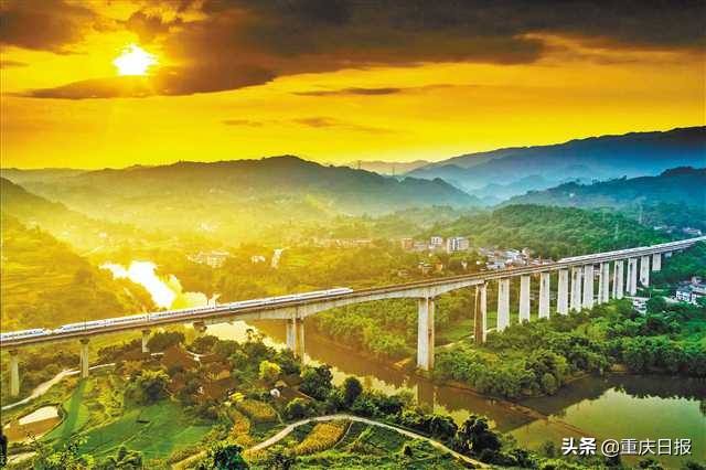 大道如虹铺坦途——重庆交通建设三年行动计划纪实