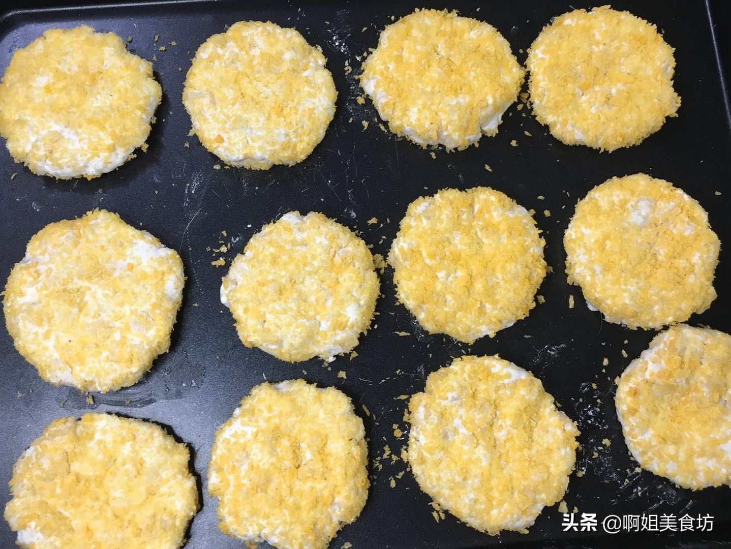 苹果别啃着吃了,简单一做,软糯香甜,营养又解馋
