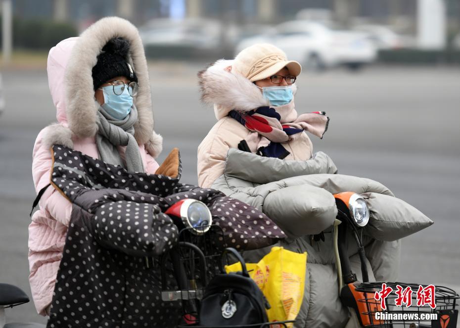 “霸王级”寒潮来袭 多地迎降温天气