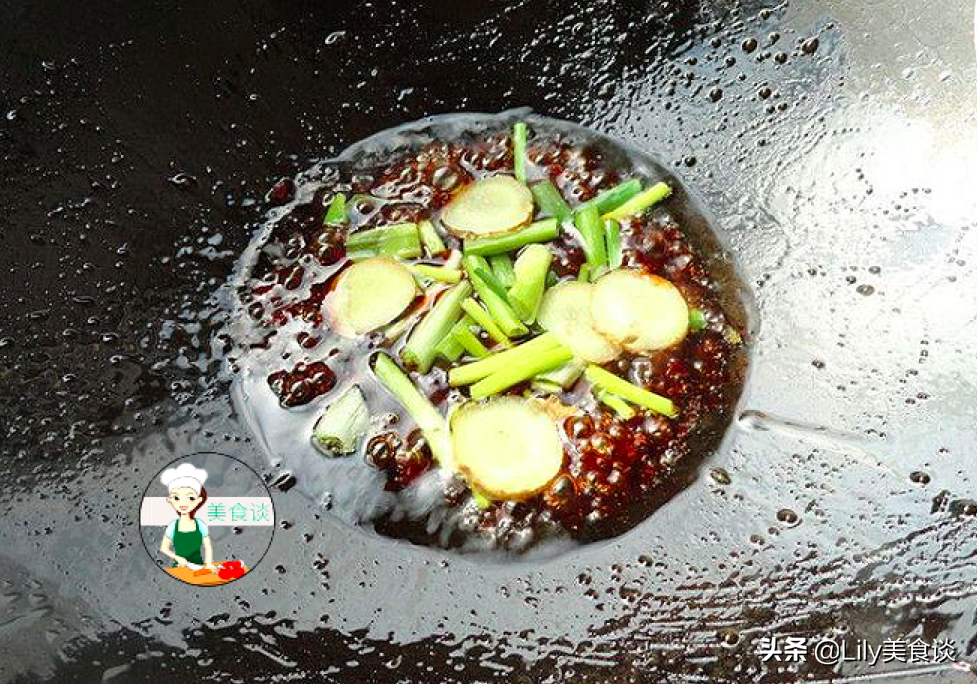 炖猪蹄时,牢记这“3个技巧”,猪蹄软烂鲜香,冬天炖一锅太馋人