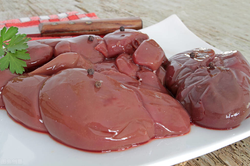 6类食物,可能在悄悄给身体"添堵",转告家人,再喜欢也要少吃
