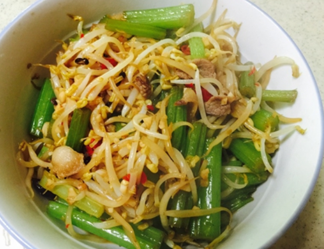 平时少吃米饭,多吃这4样菜,或能清肠养胃,延缓衰老