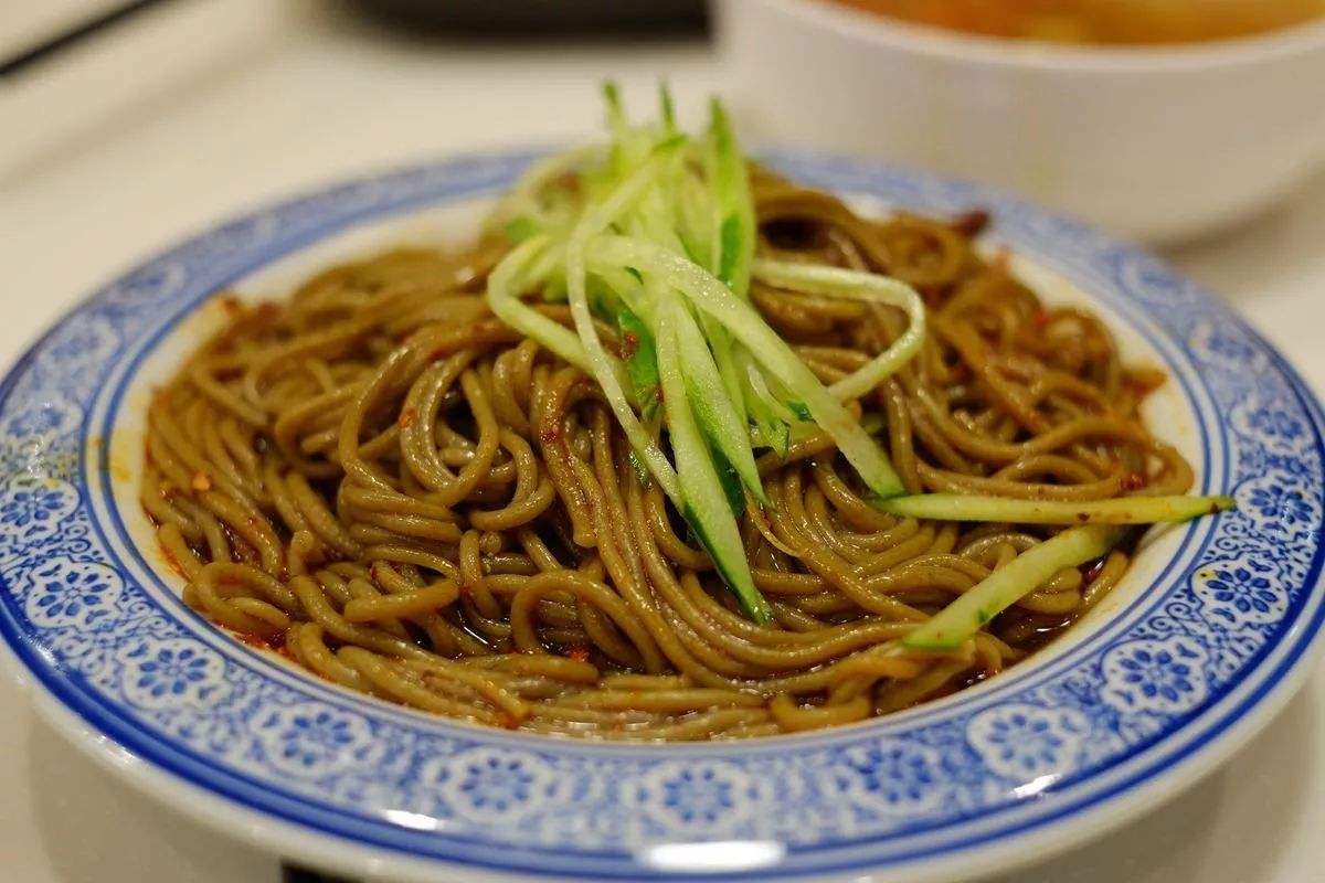 这10道陕西美食,个个经典美味,色香俱全,你吃过几个?