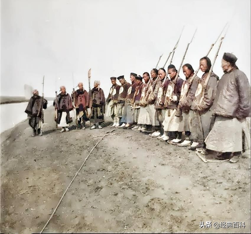 清朝军队老照片：愚昧落后，毫无战力，并非全部的真相