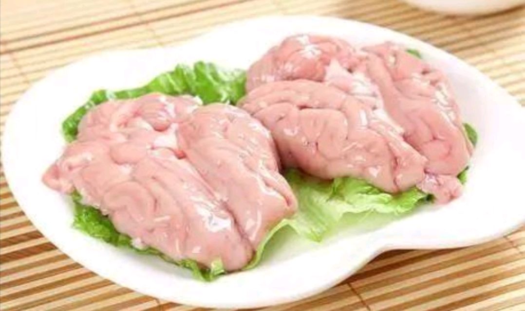 胆固醇含量过高的5种食物,中老年人尽量少吃一些,身体会更健康