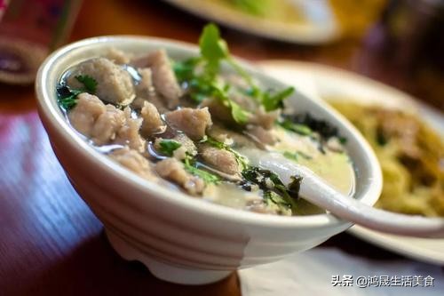福建十大美食大集合,推荐特色小吃不容错过。吃货一定要收藏!