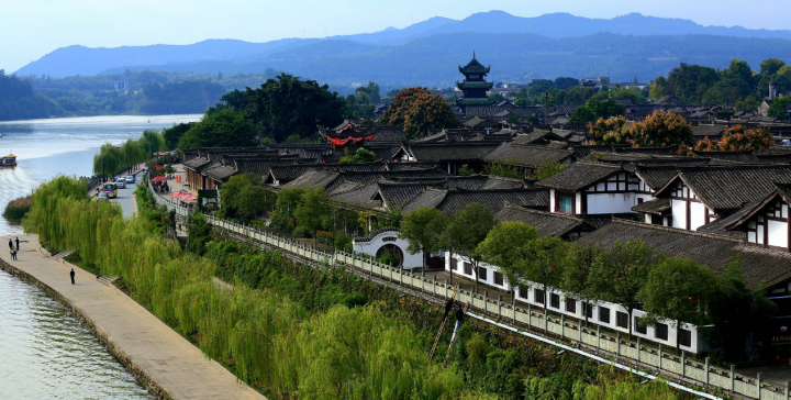 四川旅行必打卡的12个景点,去过你就算没白来四川