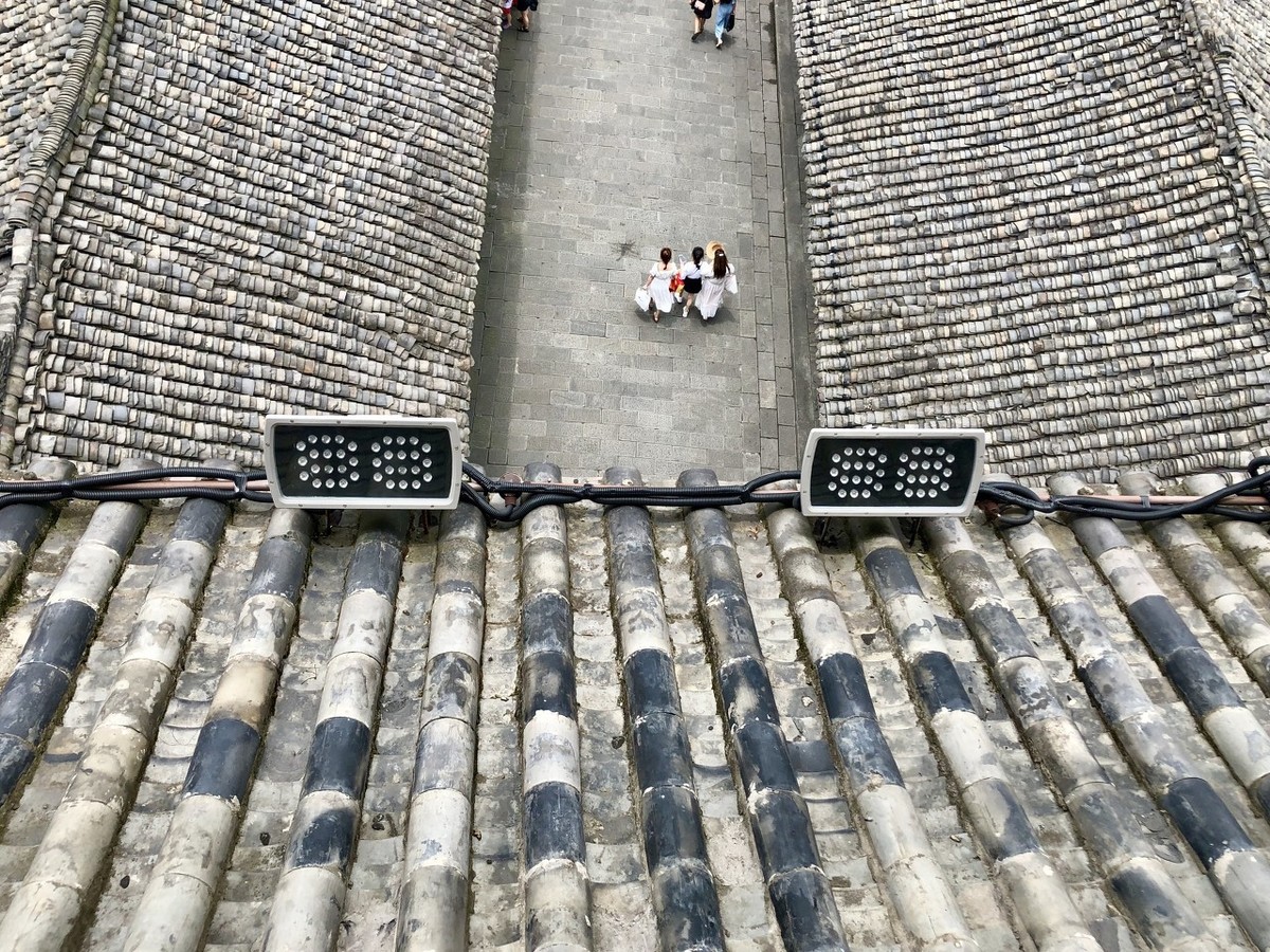 四川是中国旅游第一大省,有13个5A级景区,世界遗产很多