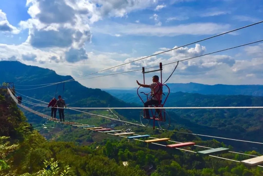 胆小勿进!贵州这9个最值得打卡的山地旅游目的地,让你肾上腺素飙升