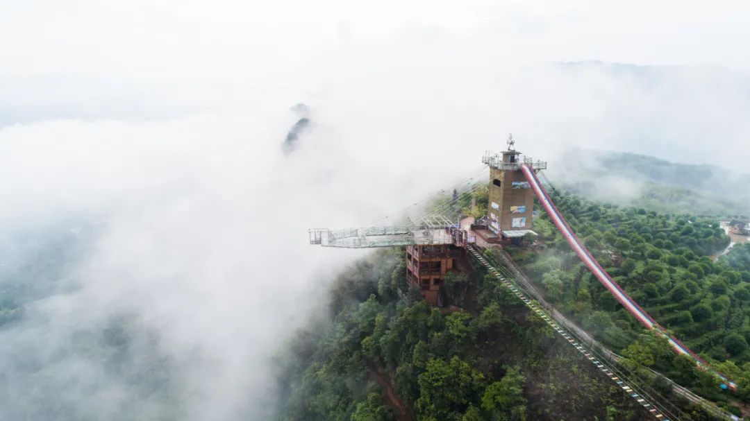 胆小勿进!贵州这9个最值得打卡的山地旅游目的地,让你肾上腺素飙升