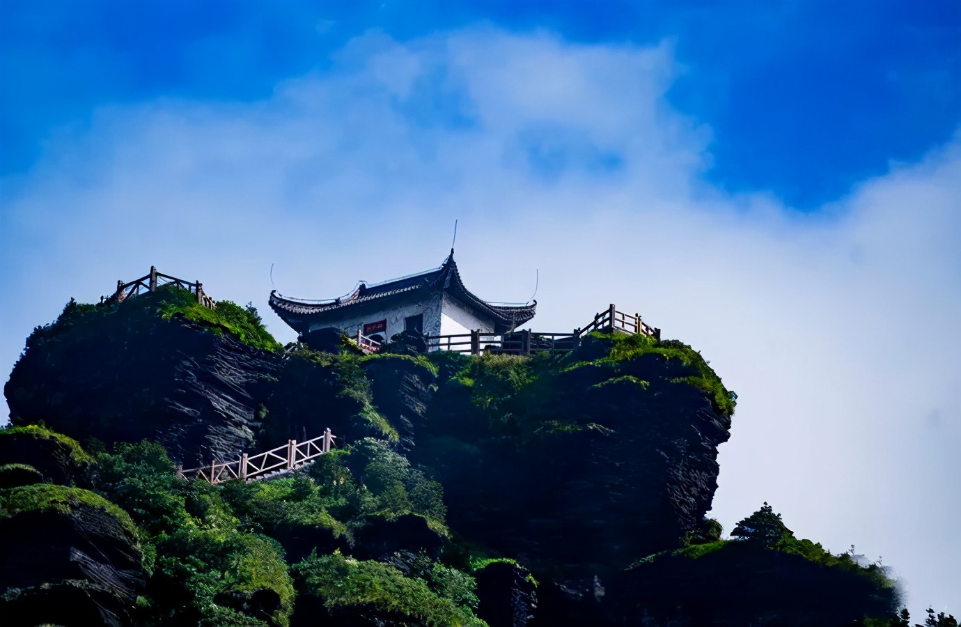 贵州旅行攻略｜来贵州最值得去的10个地方