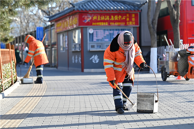 北京最新天气预报：明天最高温8℃，周六又将回落至冰点