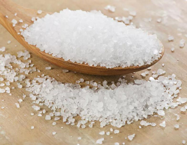 超市的食盐品种多，哪种更适合家庭做饭？食盐，怎么选更健康？