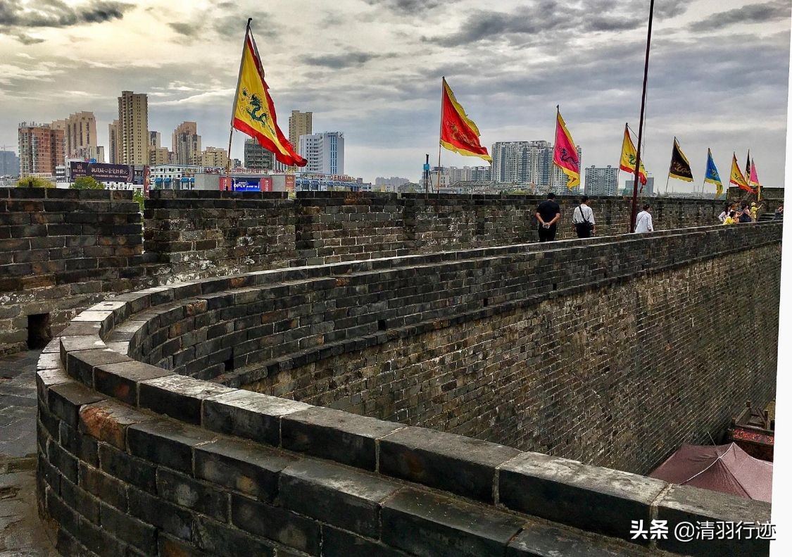 湖北被忽视的古城,有2800多年历史,保存完好的城墙10公里