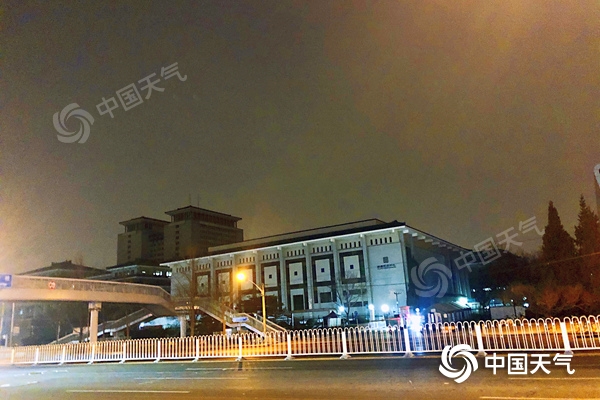 将飘雪!今天北京部分地区有降雪 明起冷空气携大风降温来袭