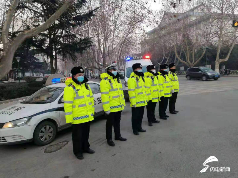 24小时勤务!潍坊临朐交警全员上路确保道路交通安全