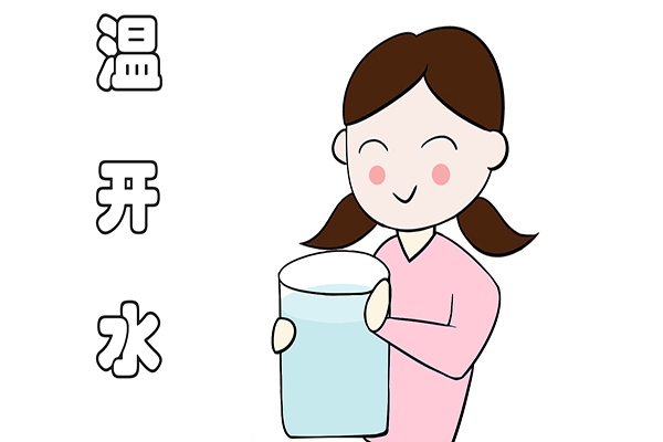 早上醒来不刷牙就喝水,等于在喝细菌?刷牙的误区,你应了解