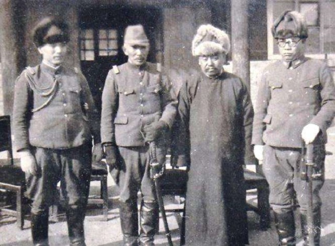 解放军一贯优待俘虏，但这三位国军高级将领被俘后，却被直接枪毙