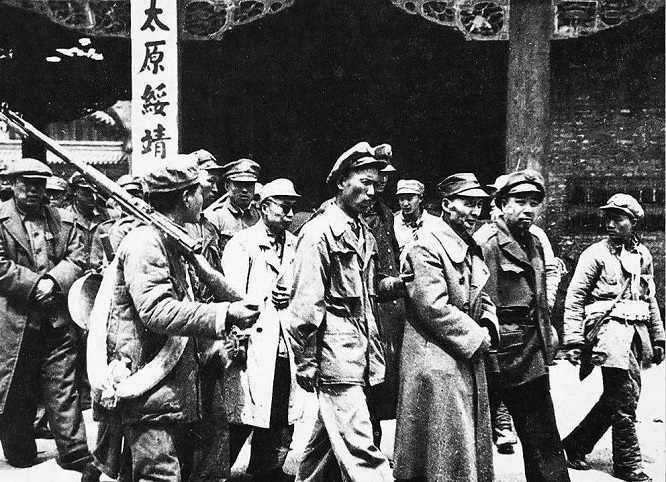 解放军一贯优待俘虏,但这三位国军高级将领被俘后,却被直接枪毙
