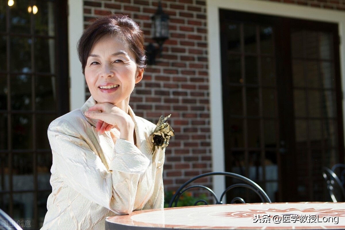 46岁后的女性,若能保持一通、二净,有长寿的潜质,值得恭喜