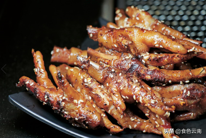 云南滇味九大流派,尽在《舌尖上的云南美食指南》