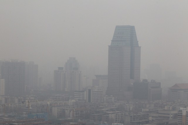新一轮污染天气侵袭!河南多地中到重度污染,预计持续到下周二