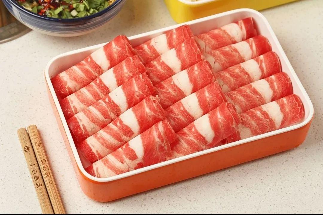 50岁后,5种肉类端上饭桌,不论男女,补充蛋白质,增强体质!