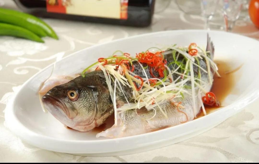 50岁后,5种肉类端上饭桌,不论男女,补充蛋白质,增强体质!