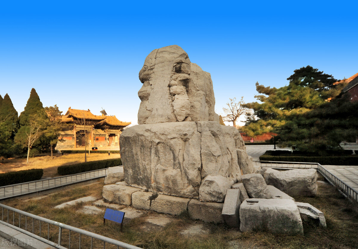 荣耀虽已不在,陕西小故宫仍可天威咫尺,华山西岳庙仍可不讲庙德