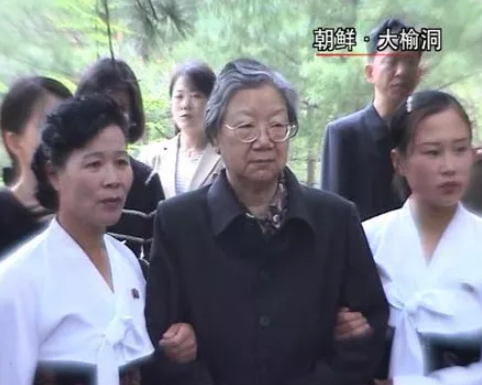 毛岸英去朝鲜之前，交代妻子4件事情，牺牲后妻子才明白他的用意