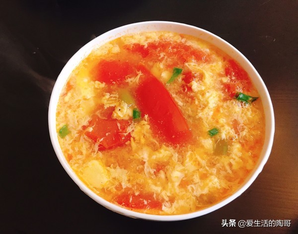 西红柿有2种吃法不利于健康,早知为好,附美味养生的吃法给你