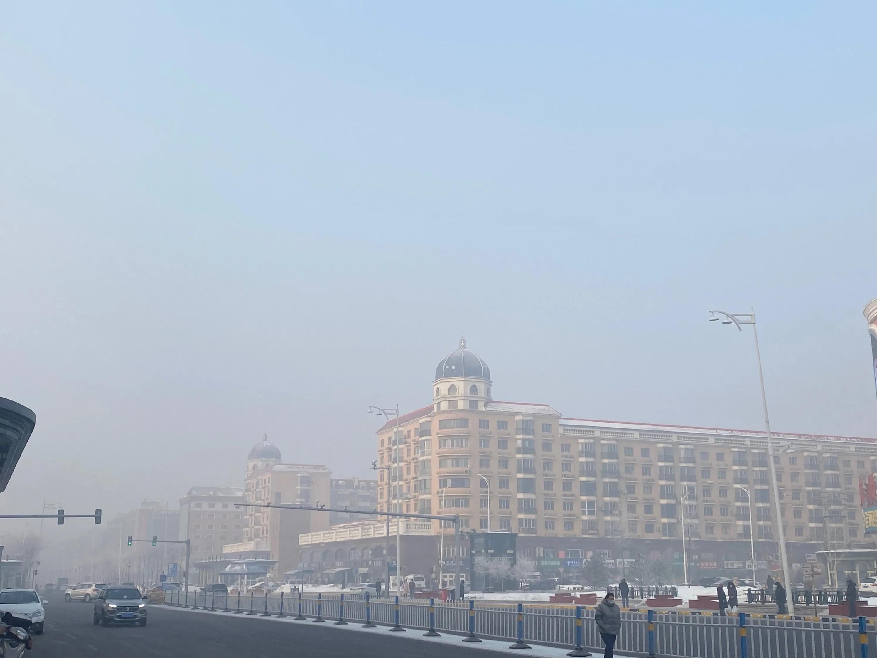 黄色预警!哈尔滨市连续24小时出现重度污染天气