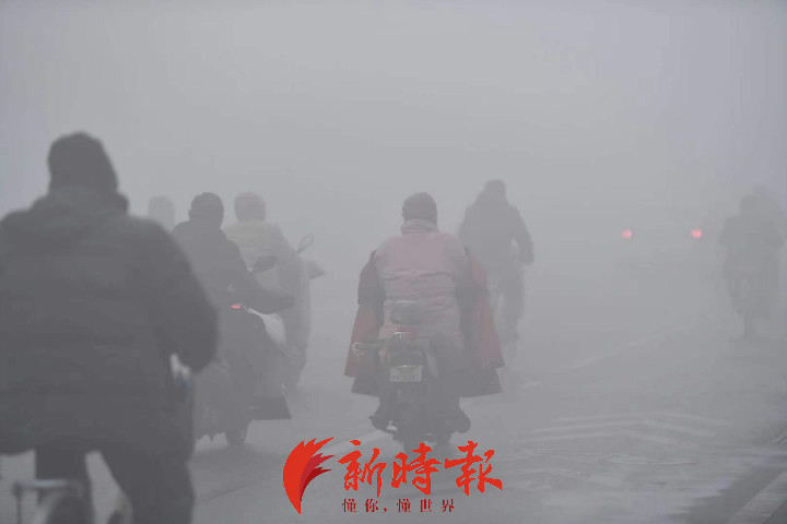 山东多地遇大雾天气,济南局地能见度不足100米!多条高速封闭