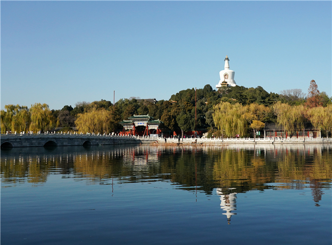 北京最新天气预报:明天最高气温18℃!下周一冷空气又杀“回马枪”