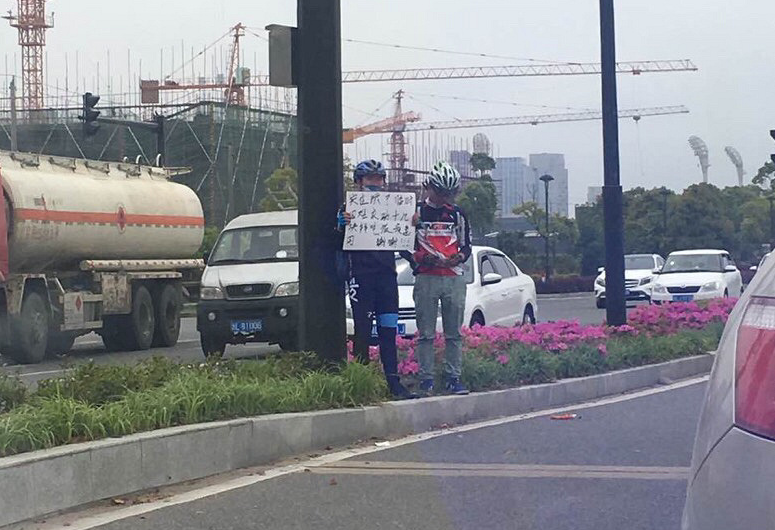 毛泽东:身无分文,游历五县、行程近千里,他是怎么做到的?