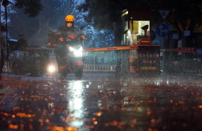 北京最新天气预报:白天阴有小雨,最高气温6℃