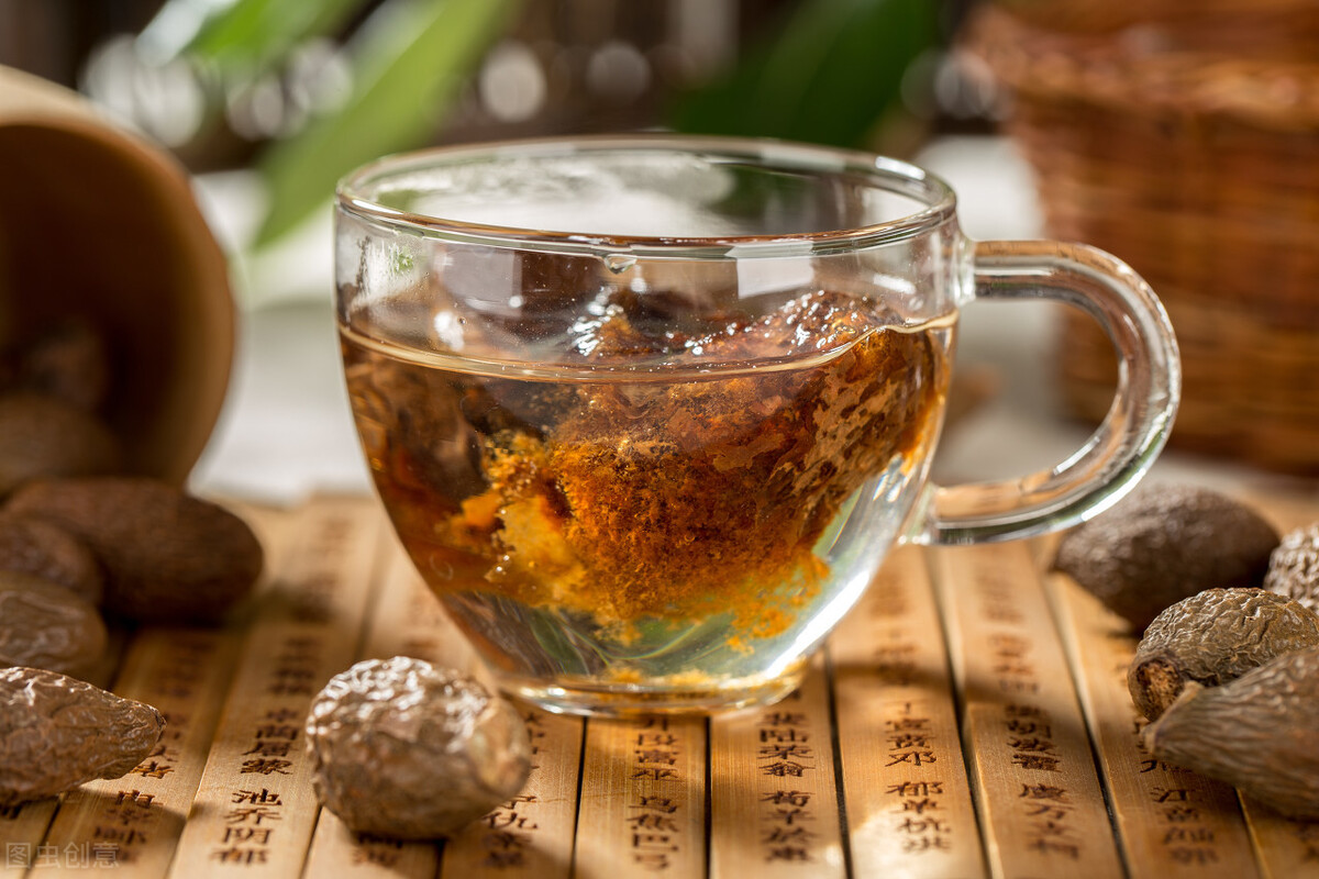 一便秘就吃泻药?可要当心啦!给你介绍4种中药,改善顽固便秘