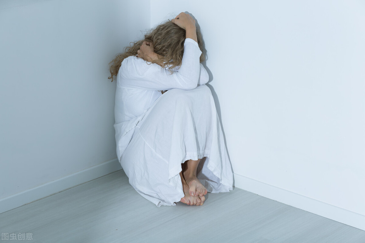 经常凌晨3、4点醒是怎么回事?做好4件事,助你一夜好眠