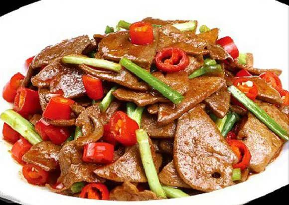 猪肝记住别用清水洗，等于吃毒素，教你正确做法，毒素异味全跑光