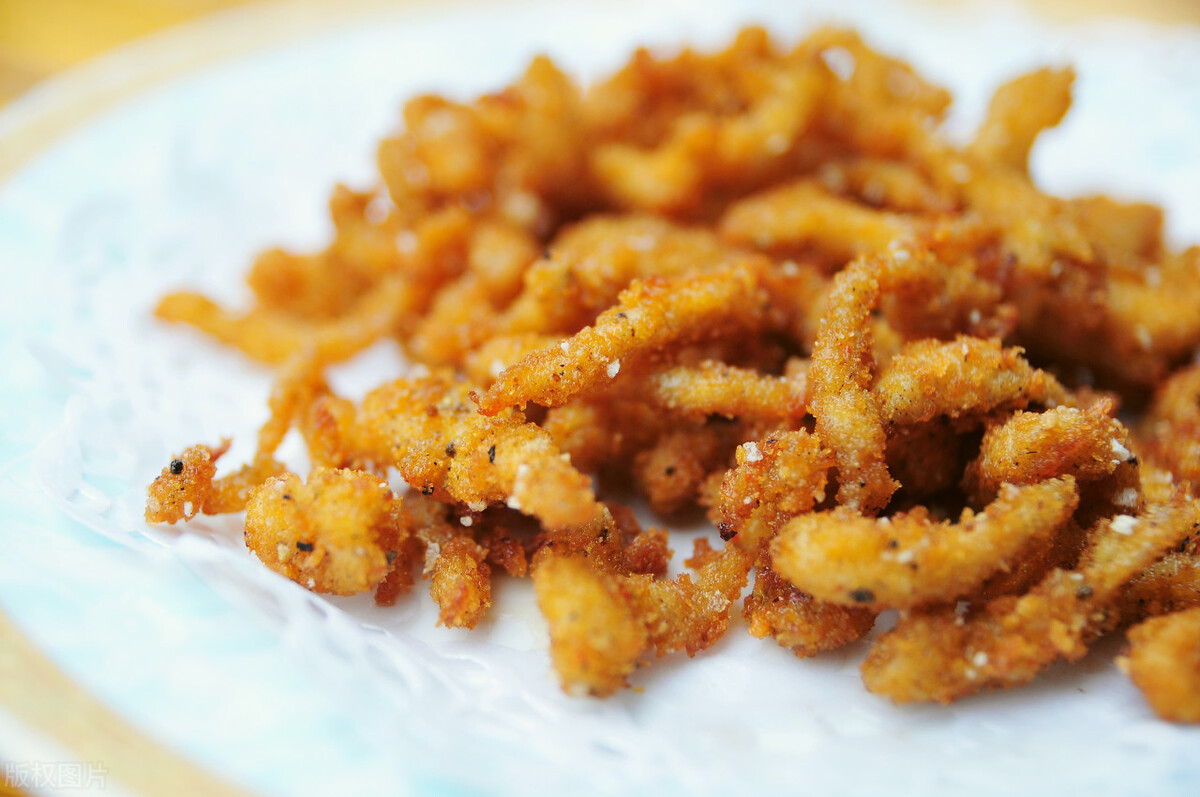 世卫组织再三提醒:这三种食物要少碰,别给血管“找罪受”