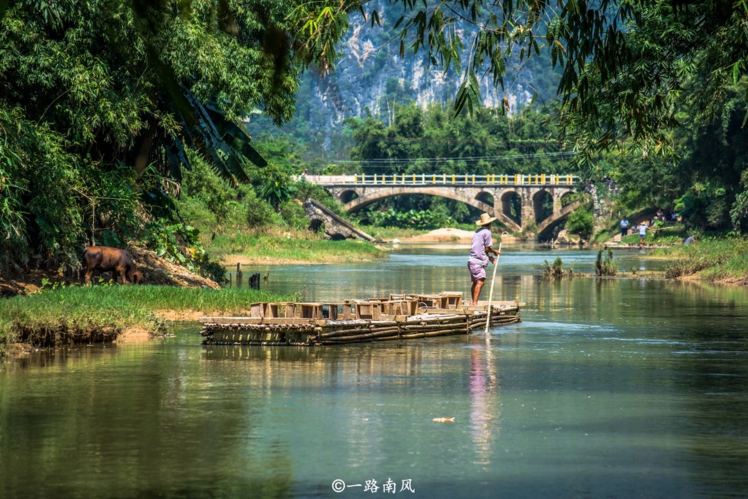 广东两个理想的旅游胜地,游客不多,但景色很美