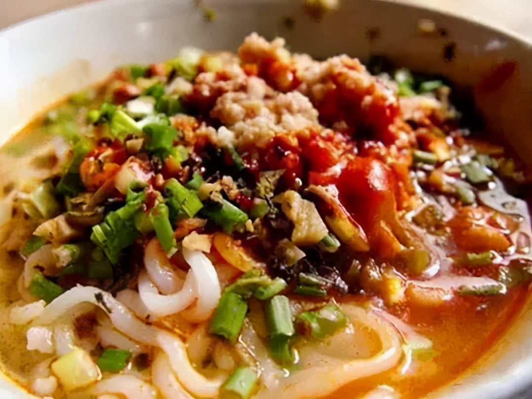 走入广西,14道传统特色美食让众多食客赞叹不已,味道独树一帜