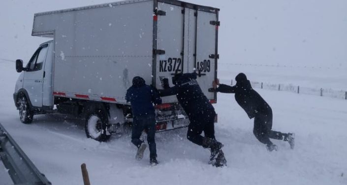 哈萨克斯坦纳乌鲁兹节期间迎来“倒春寒”大部分地区遭遇雨雪天气