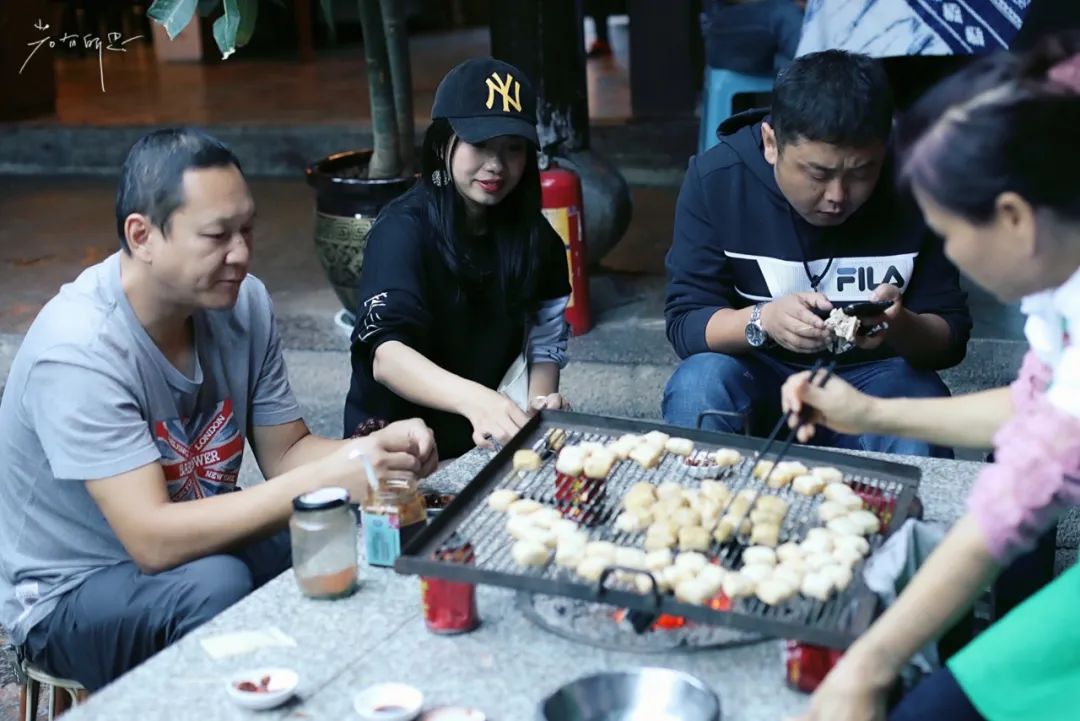 云南适合养老的一座小城,比大理丽江都安逸,离昆明仅一个多小时